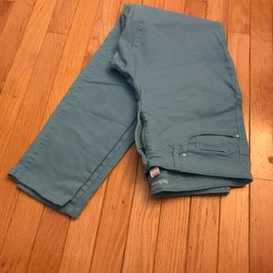 Style & Co skinny jeans light blue sz 10